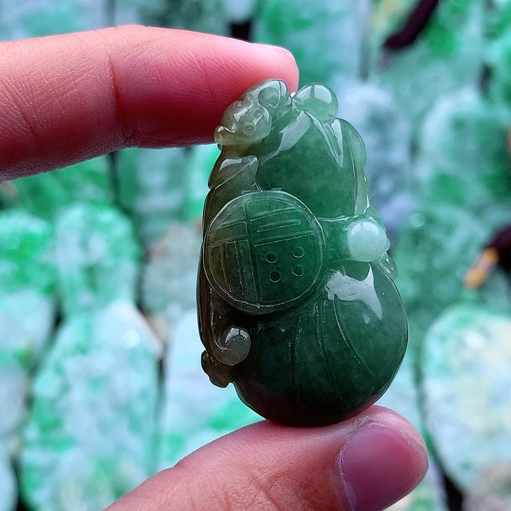 翡翠吊坠(不含链)未镶嵌