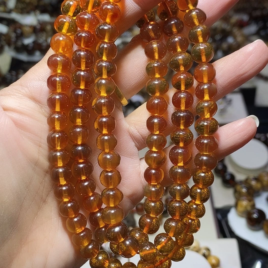 琥珀未镶嵌裸石 福利 豆油红好一级8mm