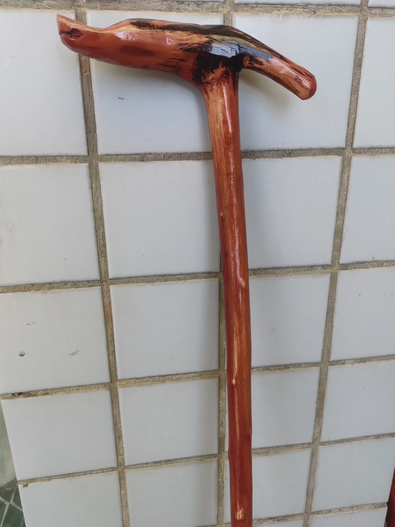 21贵州红刺刺（火棘）木纯手工拐杖男女通用独特设计