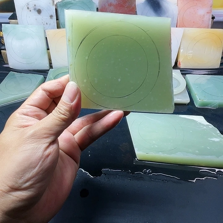 【闪购商品】和田玉手镯未镶嵌红*加工定制