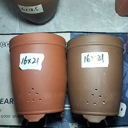 红泥紫泥三线两个花盆