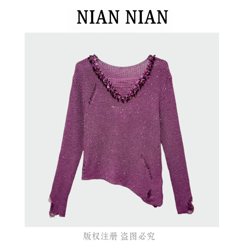 【英式庄园】年年2025新款秋冬季重工亮片V领百搭修身显瘦针织衫
