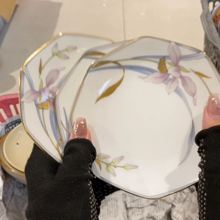 我在等他来呢在那吃