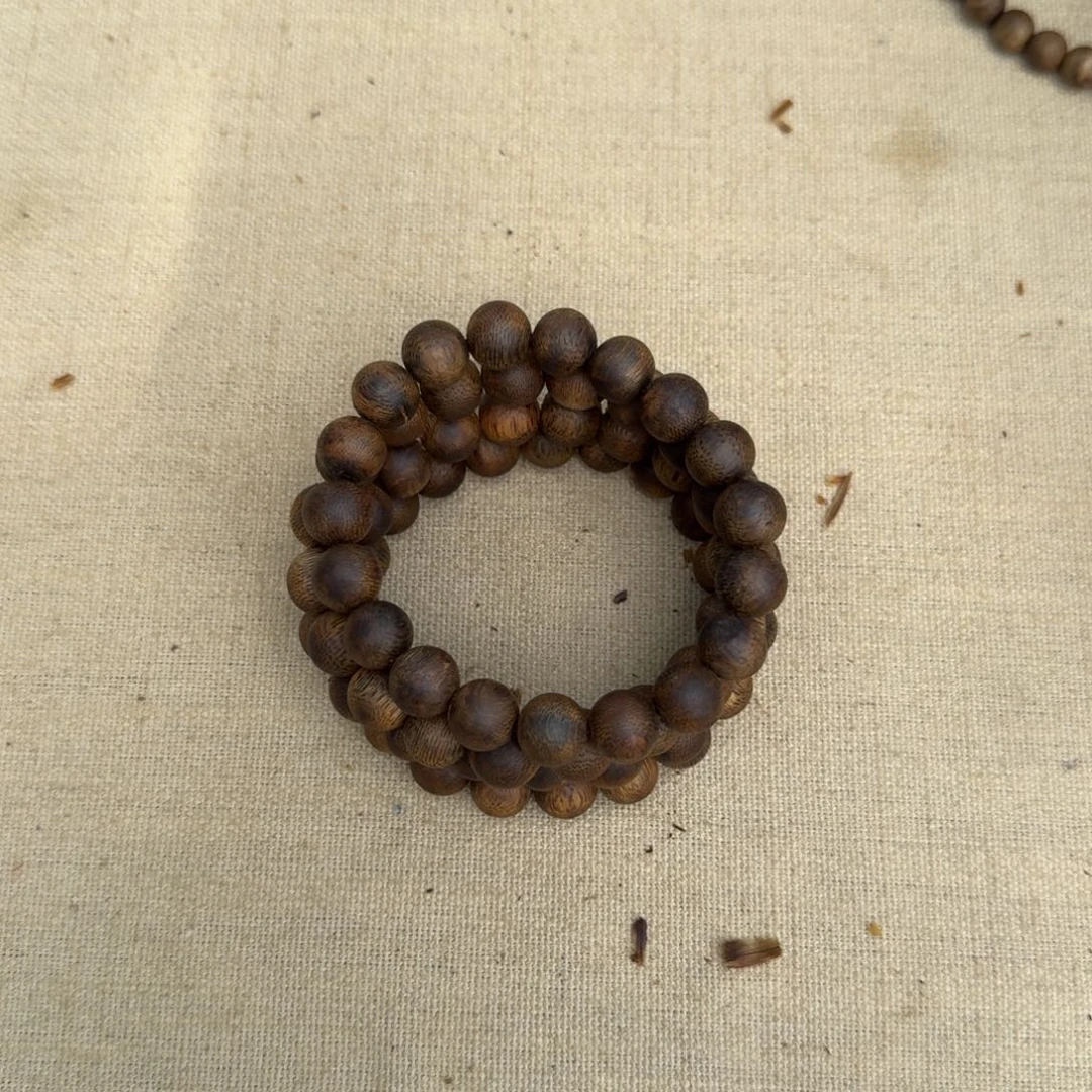 沉香手串绿奇楠单圈约1.1-12多样性发一条