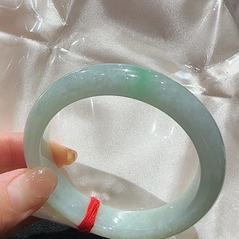 翡翠未镶嵌手镯天然翡翠手镯