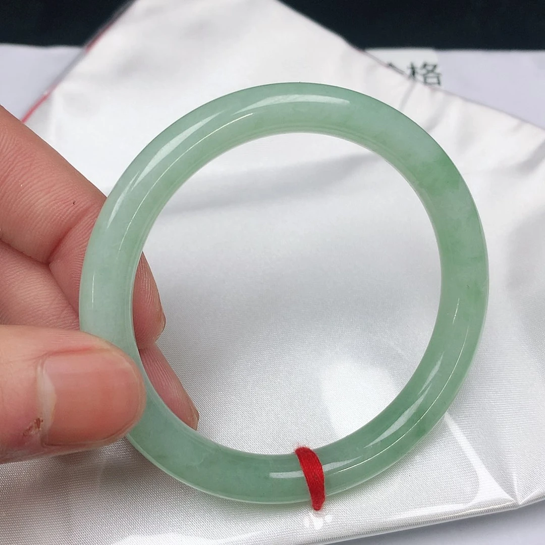 翡翠手镯未镶嵌圈55