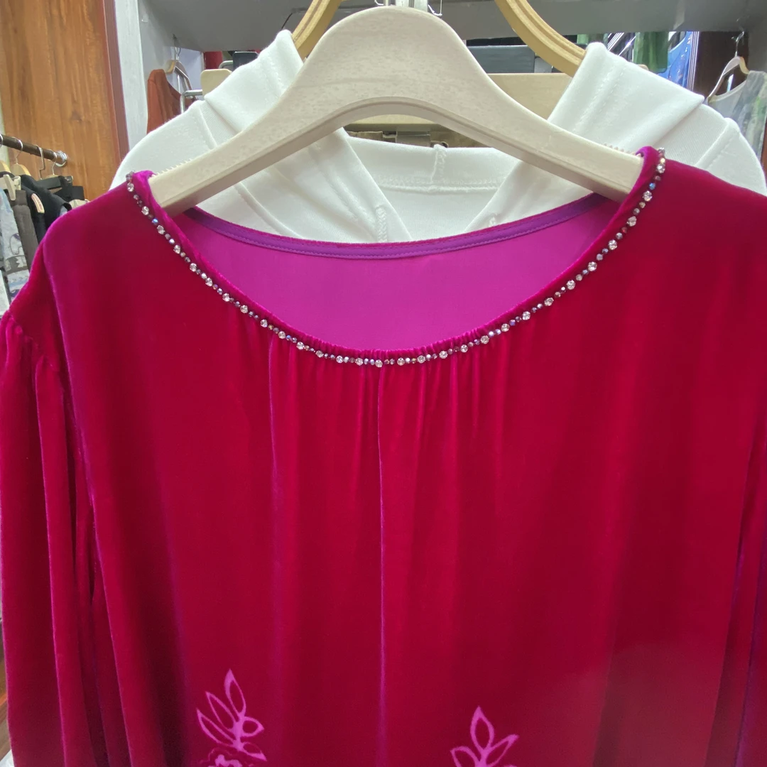 中老年蚕丝丝绒宽松圆领时尚气质百搭上衣