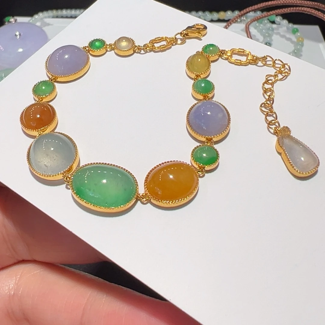 翡翠18K金镶嵌颈饰手链