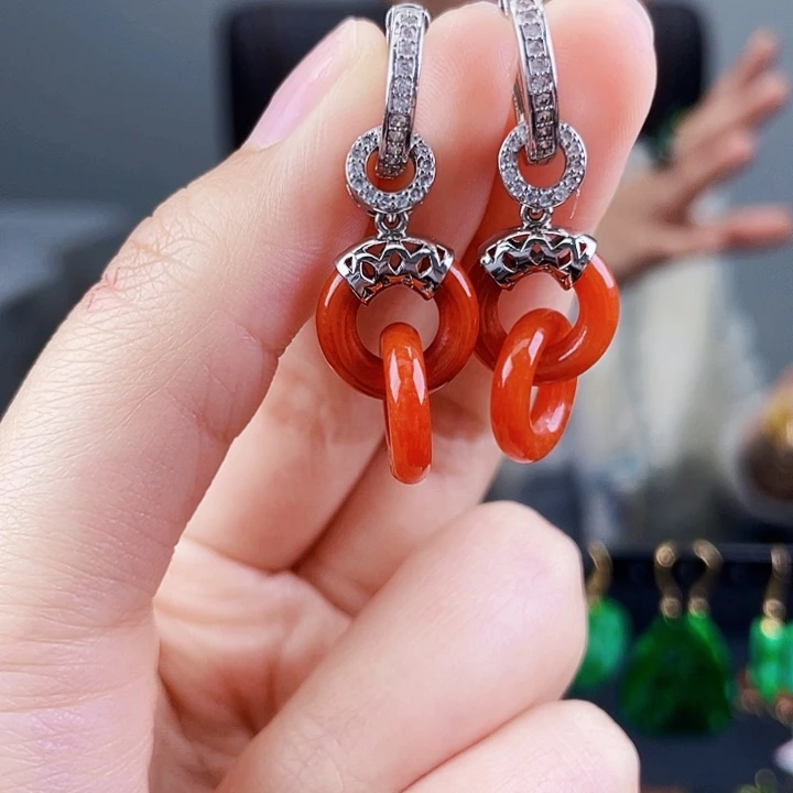 翡翠耳饰未镶嵌饰品