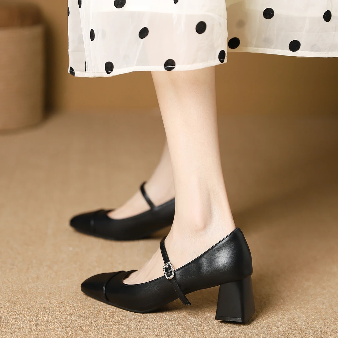 黑色玛丽珍高跟鞋女2025新款方头法式复古一字带小香风粗跟单鞋子