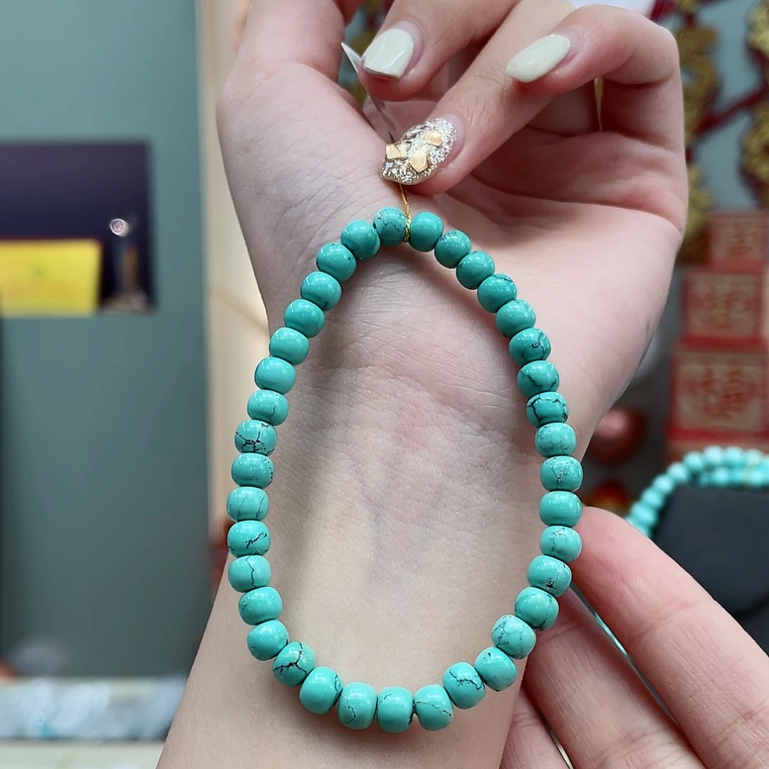 绿松石颈饰未镶嵌