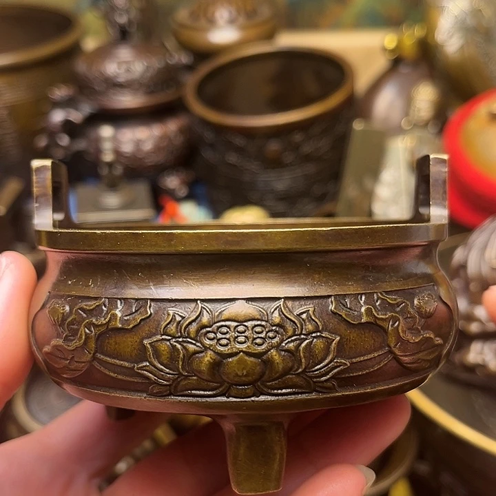 精美铜器批发档口