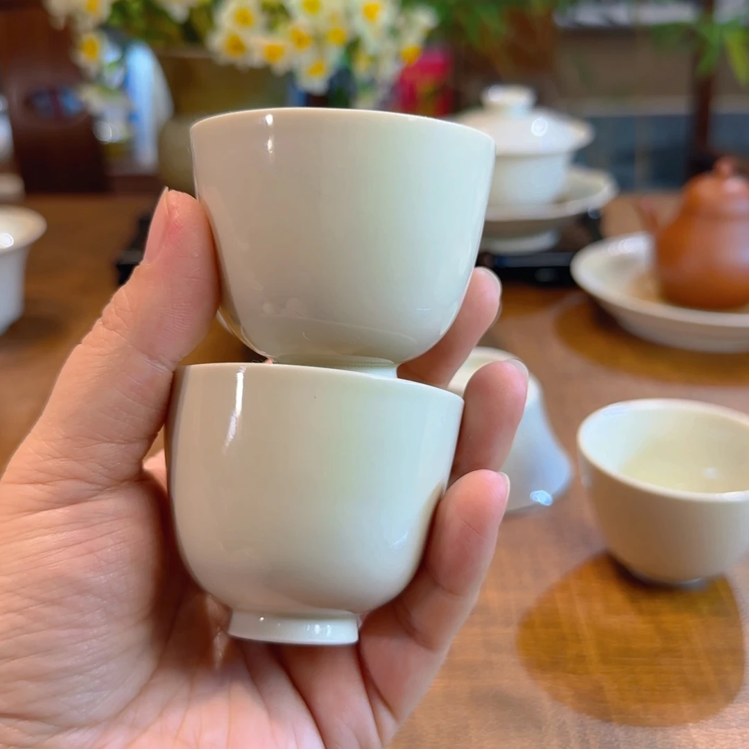 一对 微微瑕 隋式杯 60cc 全手薄胎