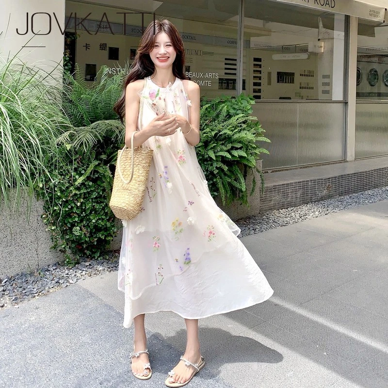 Jovkatti绝美网纱立体绣花挂脖连衣裙女2025夏季新款超好看时髦