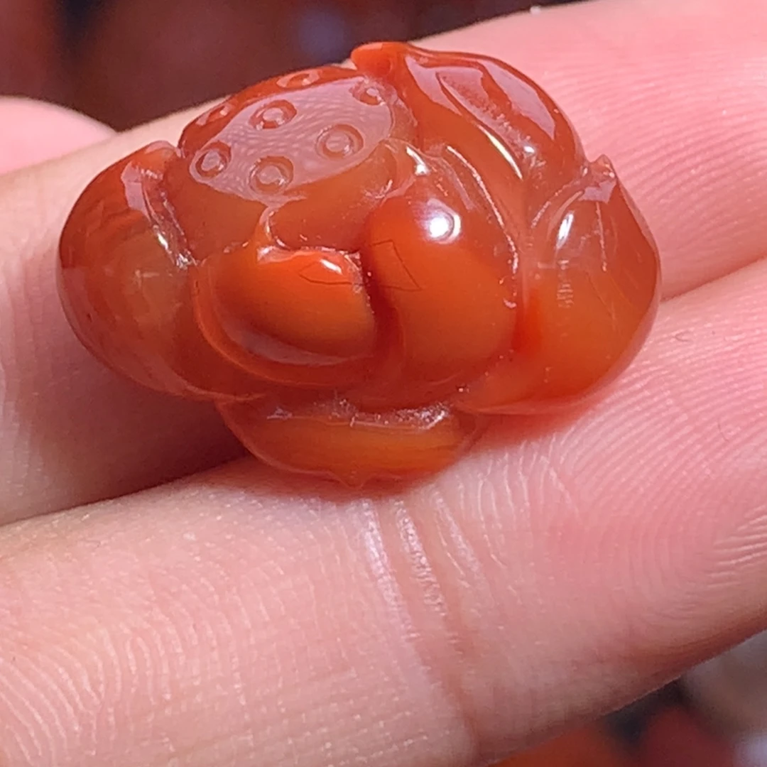 南红玛瑙未镶嵌珠宝半成品莲花