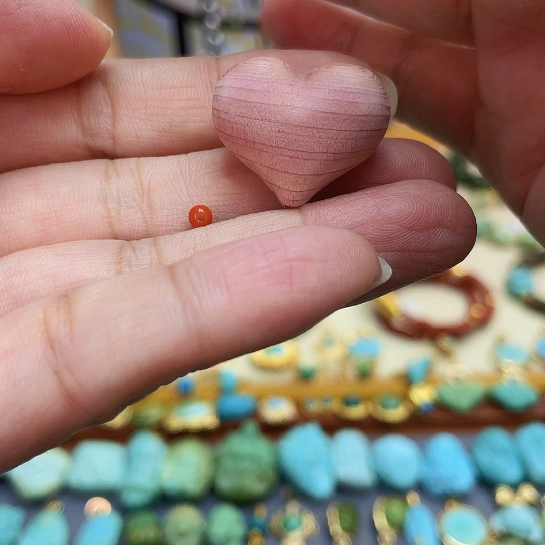 南红玛瑙未镶嵌颈饰