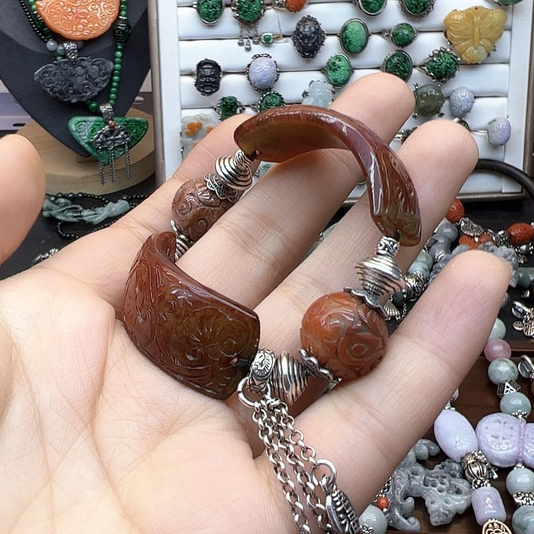 翡翠戒指未镶嵌卢**仪