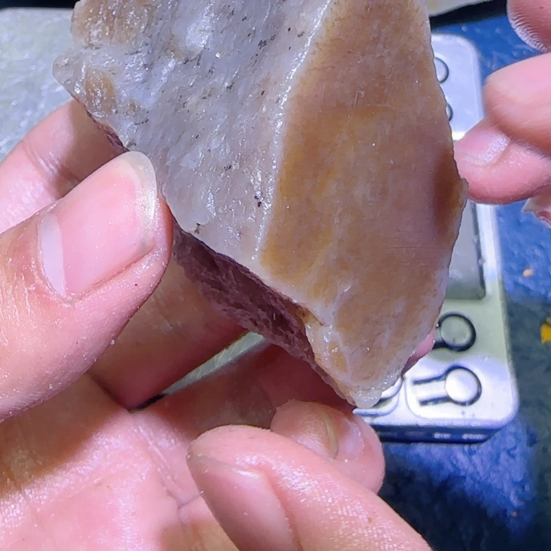 和田玉（糖玉）未镶嵌珠宝半成品