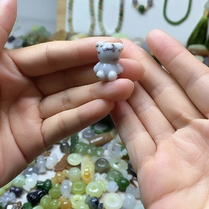 未镶嵌和田玉挂件