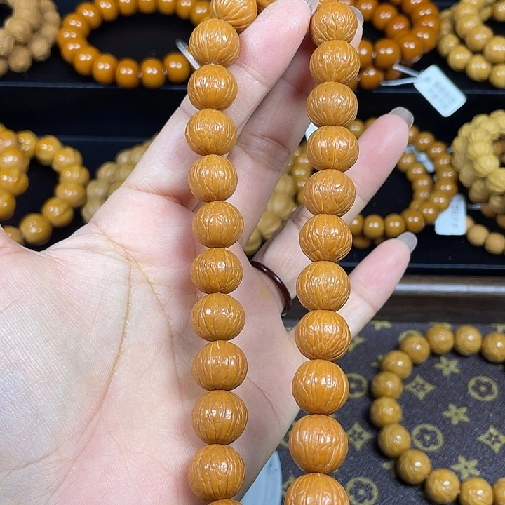 猴头核桃手串猴头