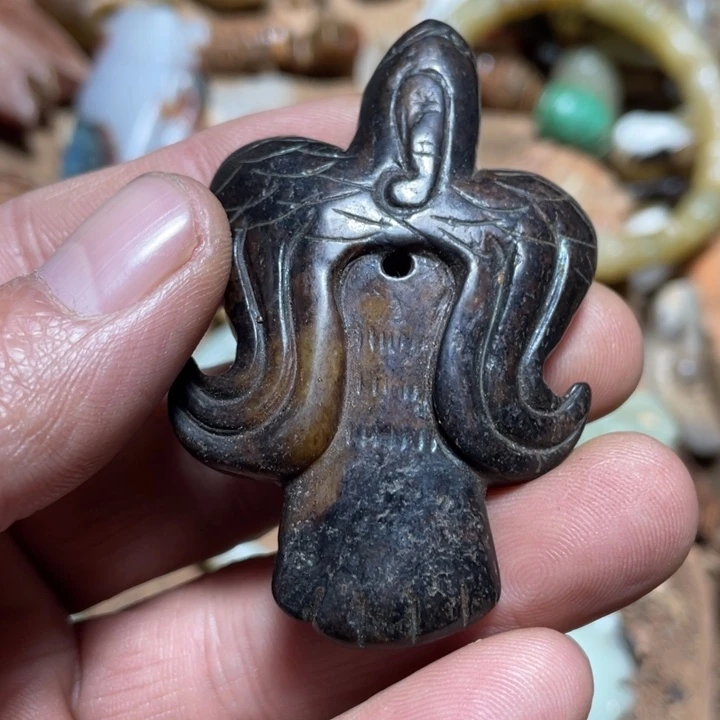 和田玉（糖玉）未镶嵌颈饰