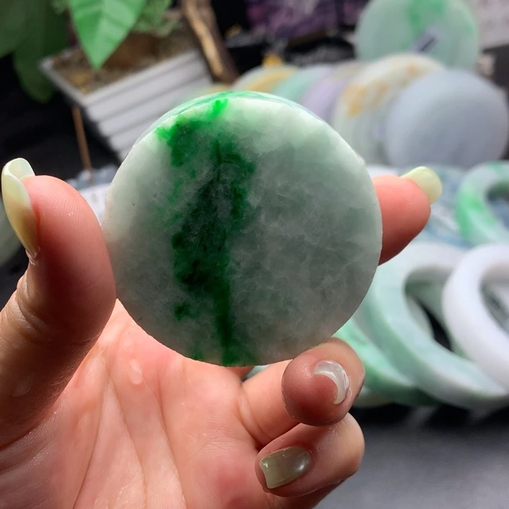 未镶嵌炸20米定制翡翠