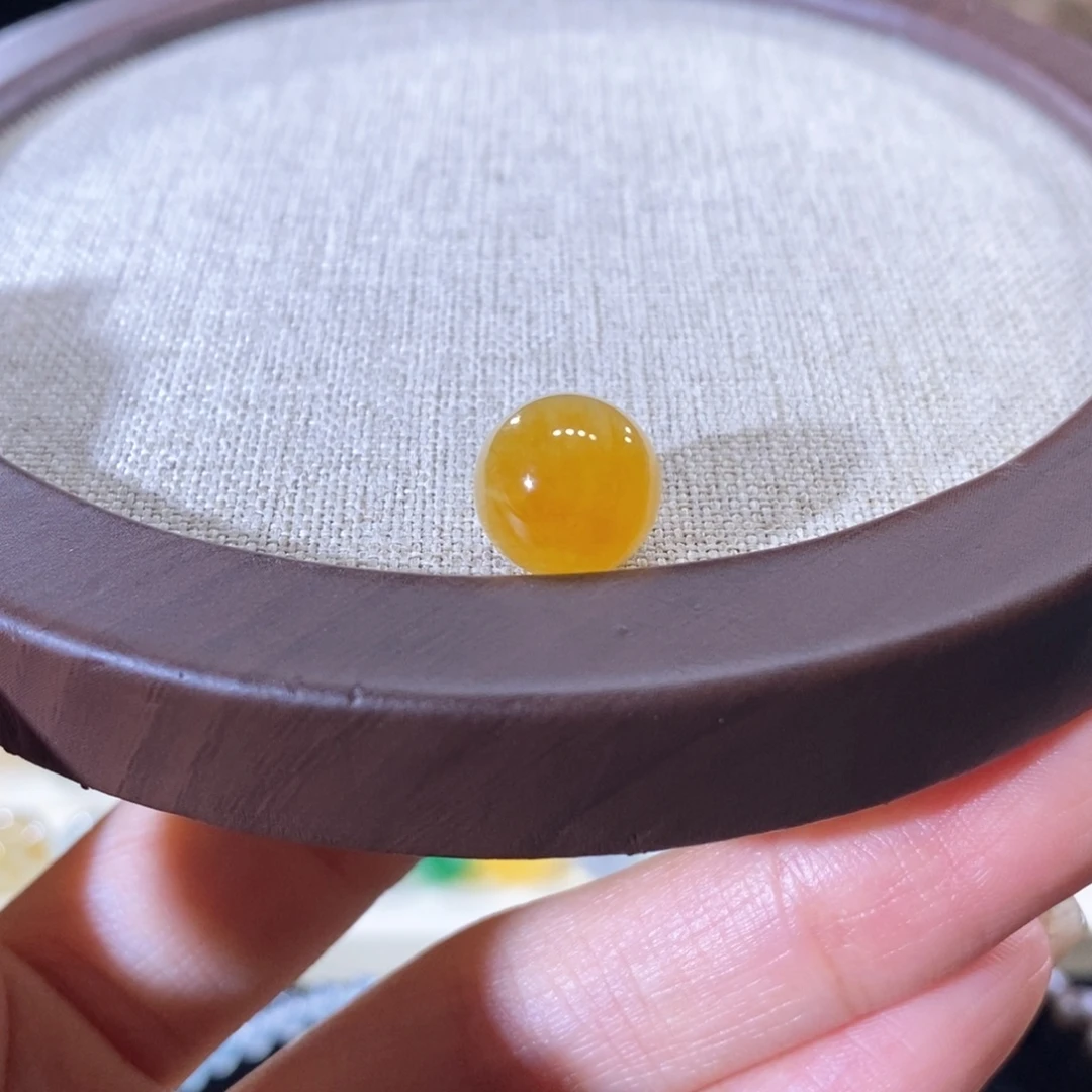 翡翠未镶嵌颈饰翡翠冰鲜黄圆珠11+mm