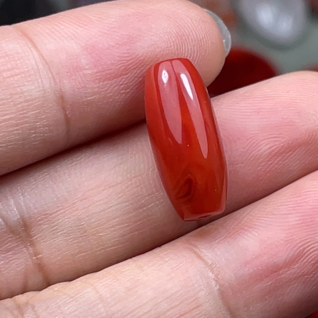 颈饰未镶嵌南红玛瑙