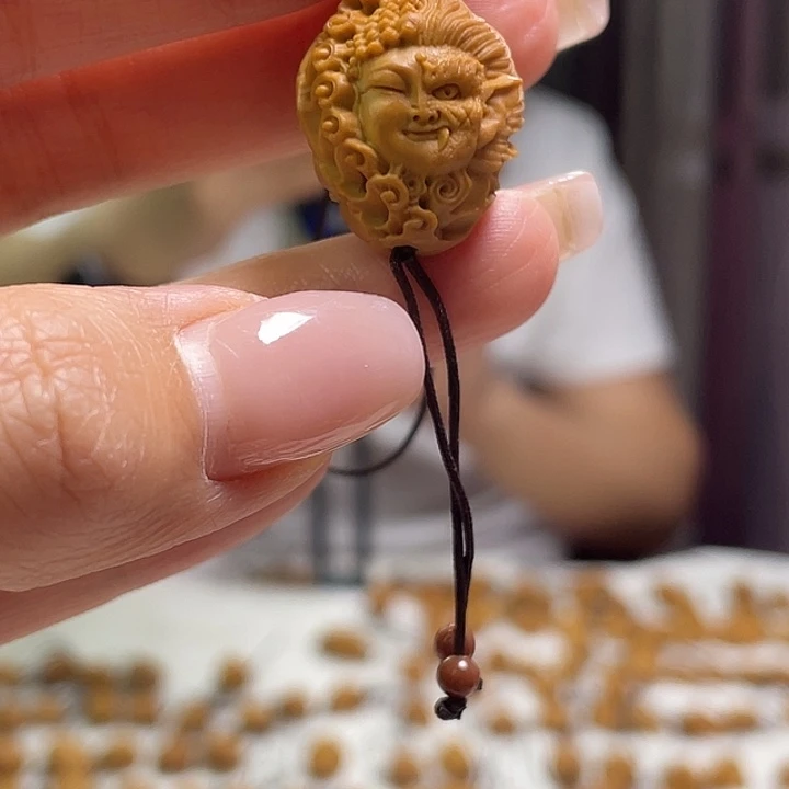 橄榄核吊坠橄榄核