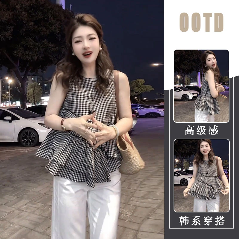 夏季减龄一整套穿搭2025新款小众不撞款时尚格子无袖上衣两件套装