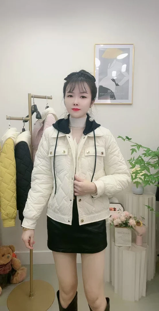 连帽保暖短款拼接女针织棉衣棉服网红时尚百搭外套