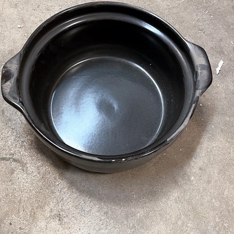 微瑕，明火，口径21厘米，高度10变形针孔颗粒