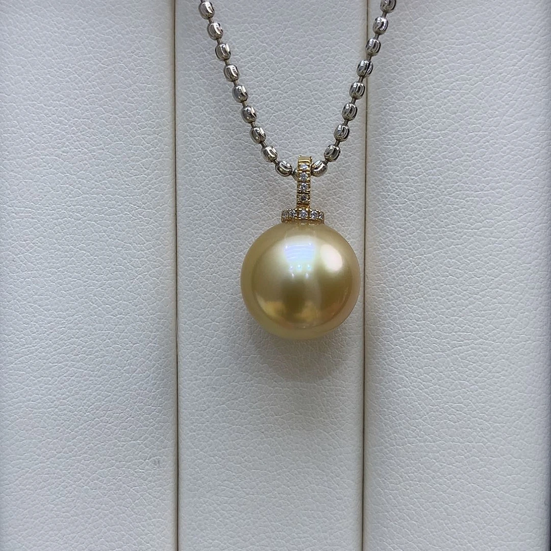 18K金镶嵌海水珍珠吊坠(不含链)13-14mm