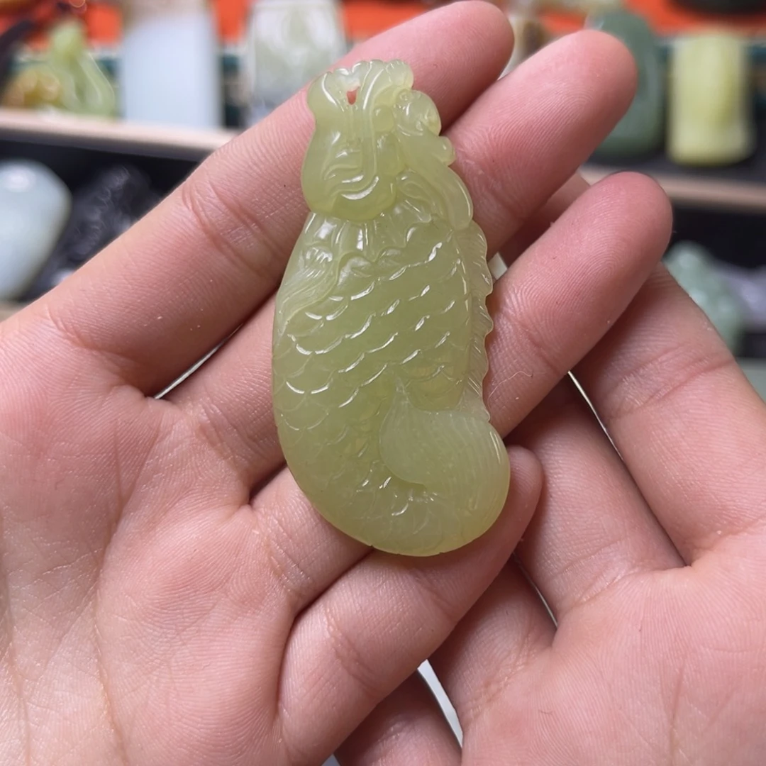 和田玉挂件未镶嵌依*