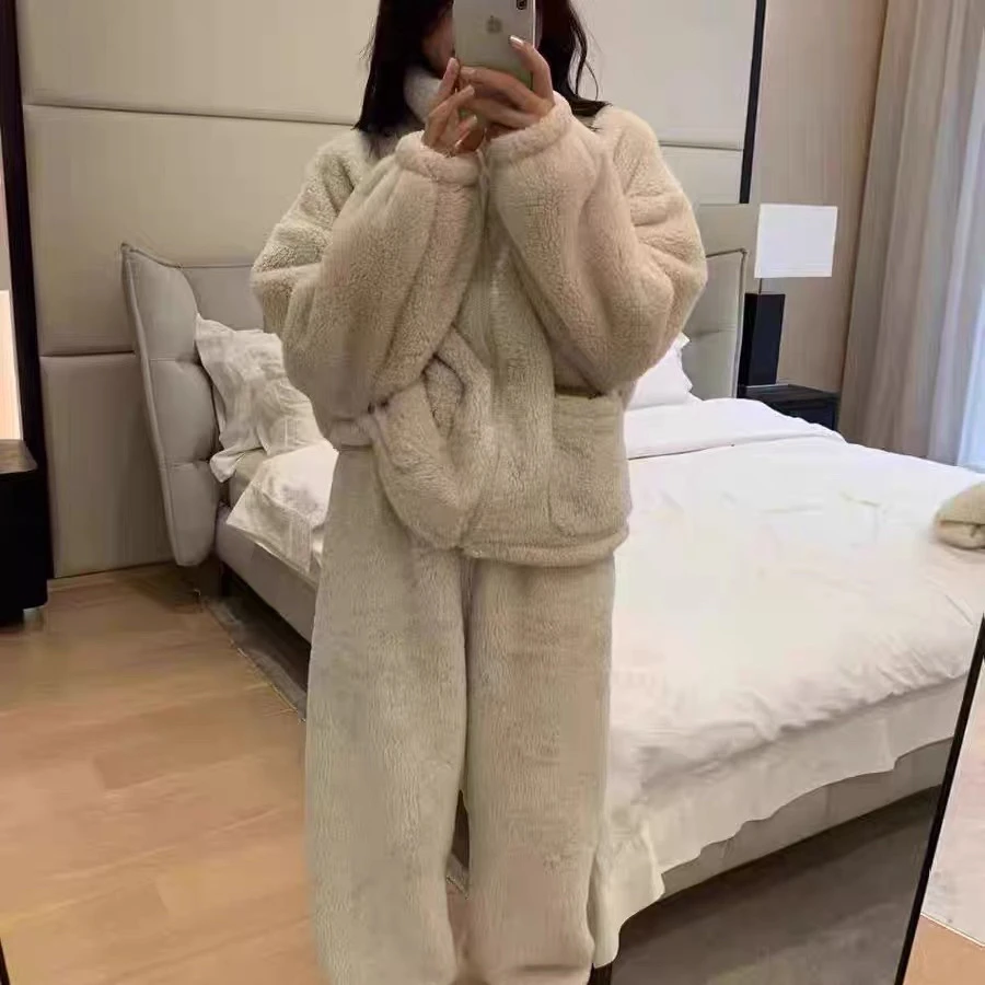 李允珍冬季加绒加厚保暖睡衣女宽松家居服双面北极绒