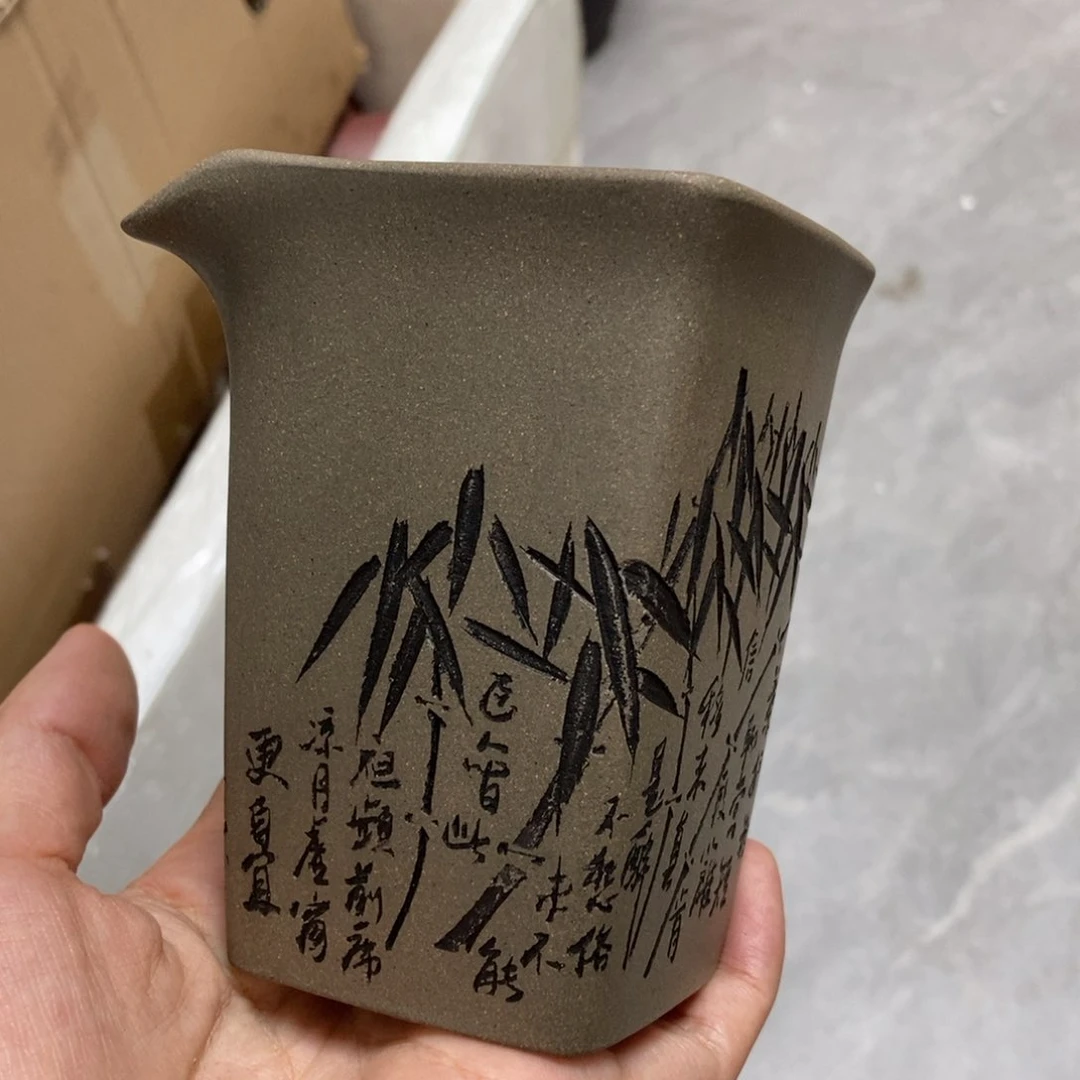 瑕疵不退不换介意勿拍