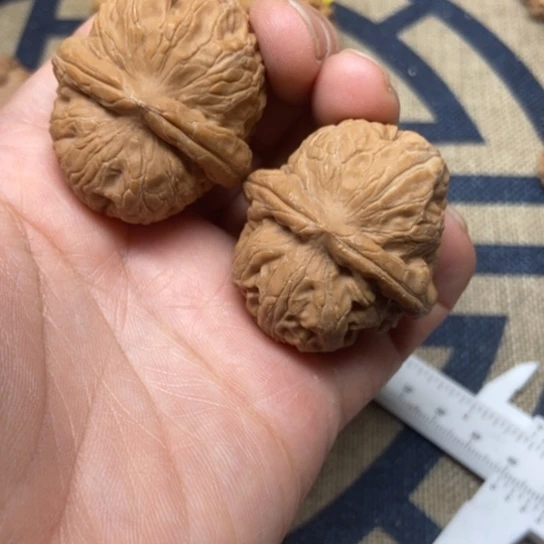 吊坠文玩核桃元宝