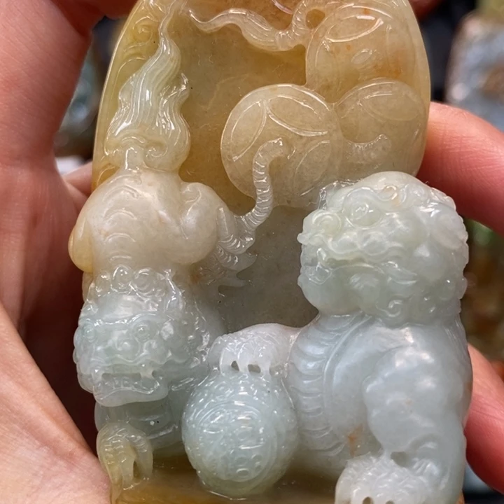 翡翠未镶嵌颈饰缅甸天然翡翠A货