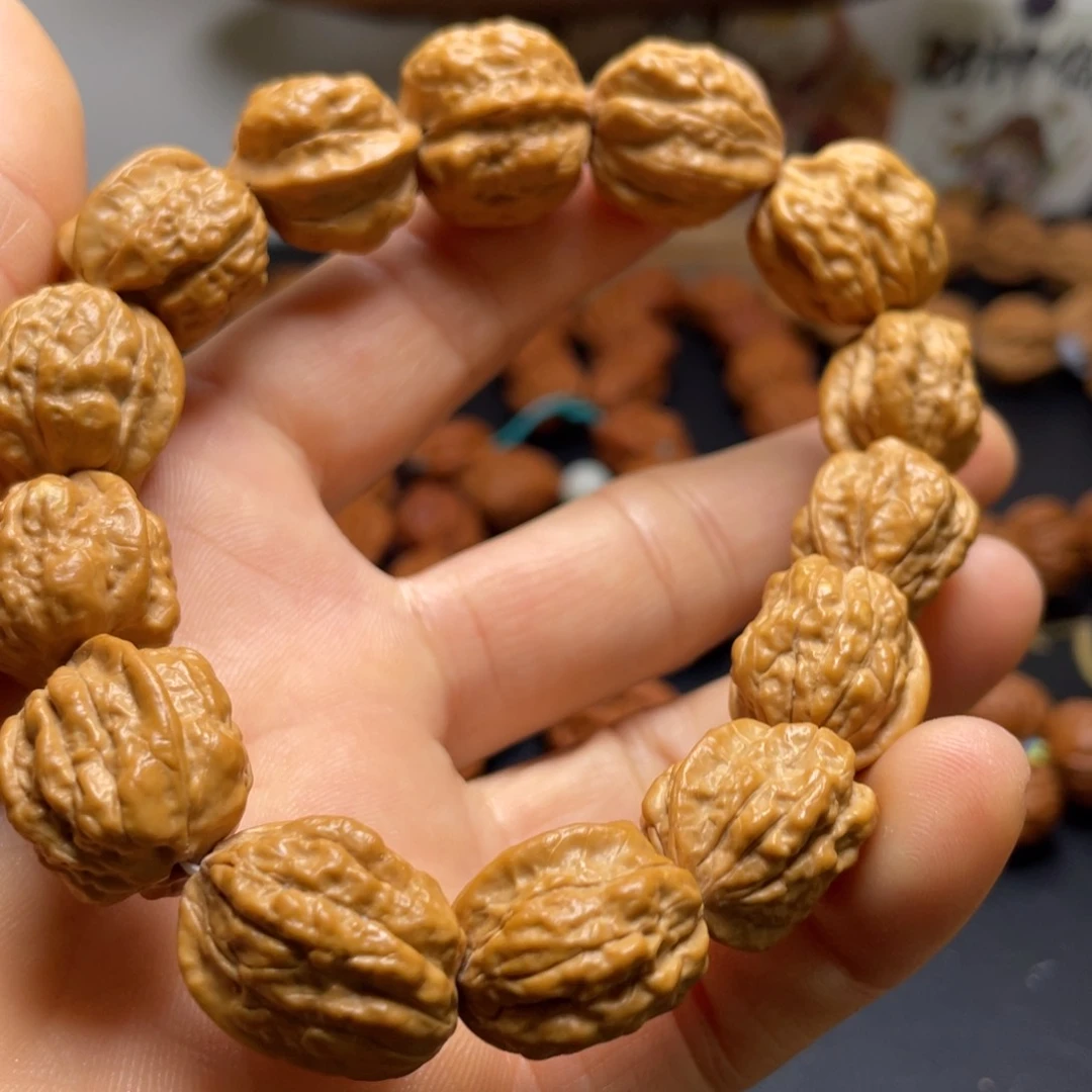 文玩核桃手串遐疵品