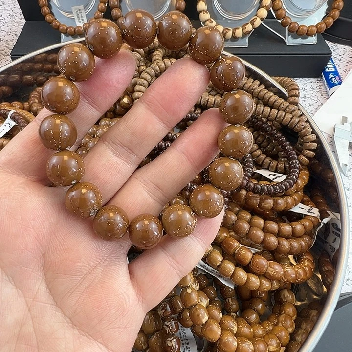 手串紫金鼠大光珠