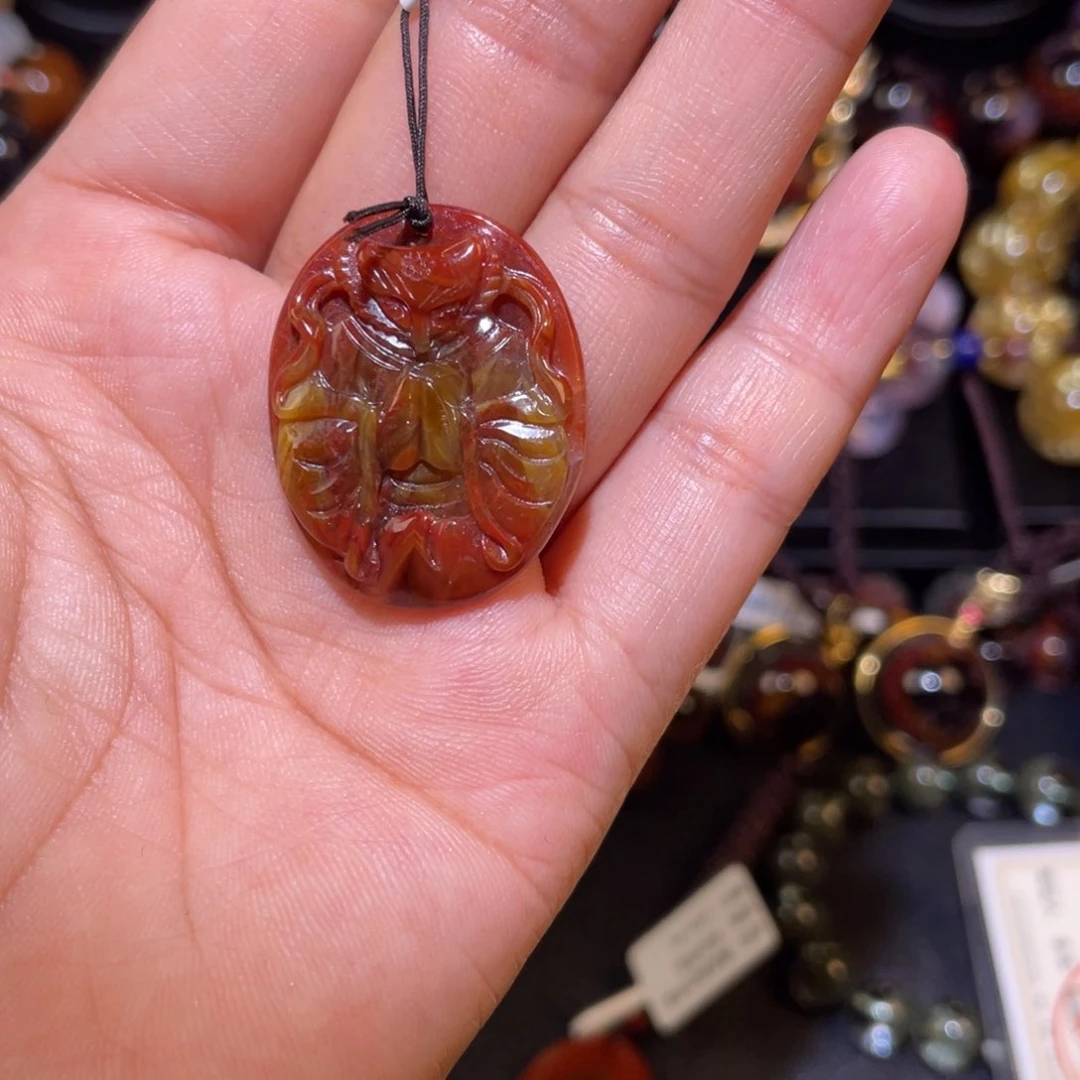 未镶嵌颈饰水晶蕉*极光吊坠