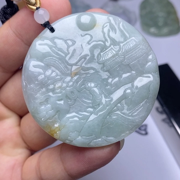 颈饰未镶嵌翡翠翡翠