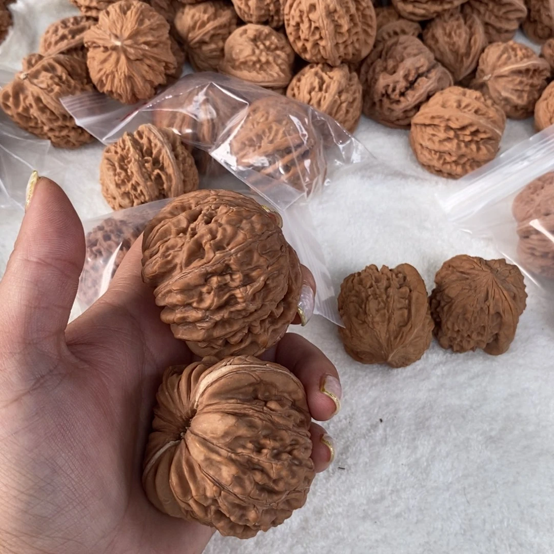 吊坠文玩核桃华坤龙