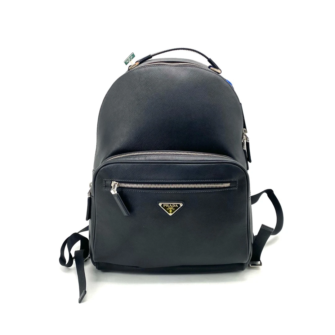 95新 Prada/普拉达  98新普拉达 黑色全皮双肩包 尺寸28/42男士