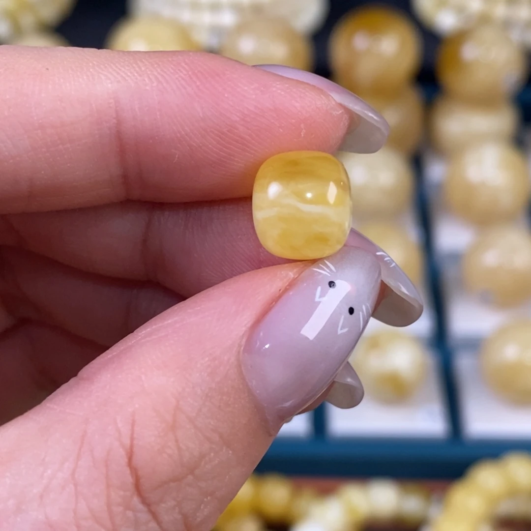 蜜蜡未镶嵌珠宝奇石卡10