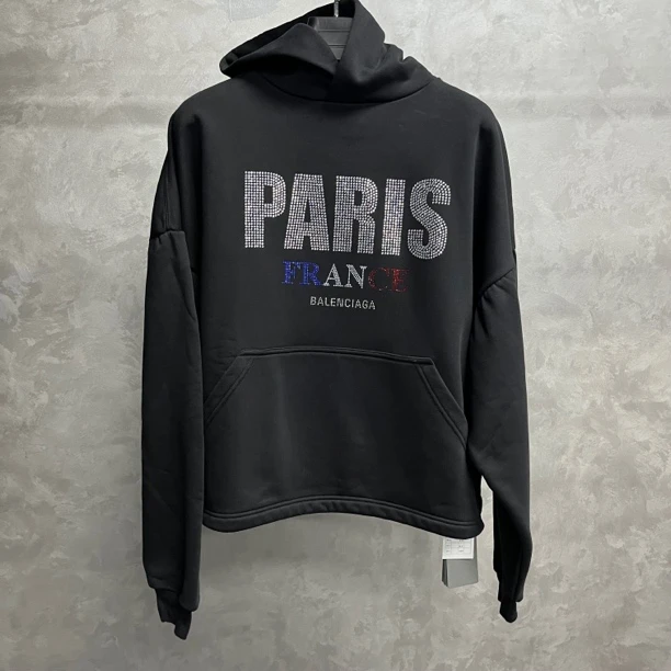 未使用 Balenciaga/巴黎世家 24黑色字母印花连帽短款卫衣/1/2码