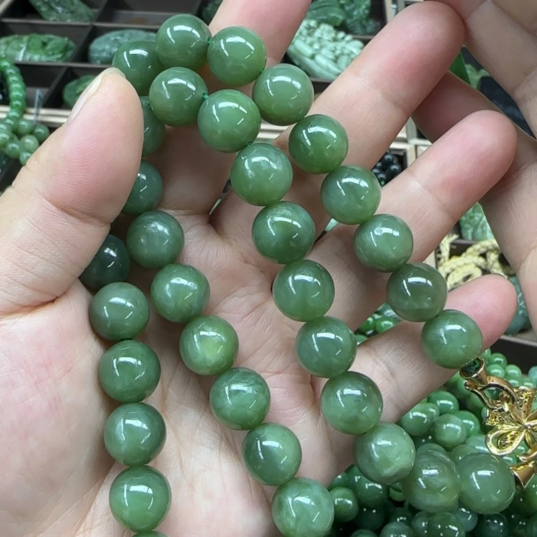 和田玉未镶嵌项链