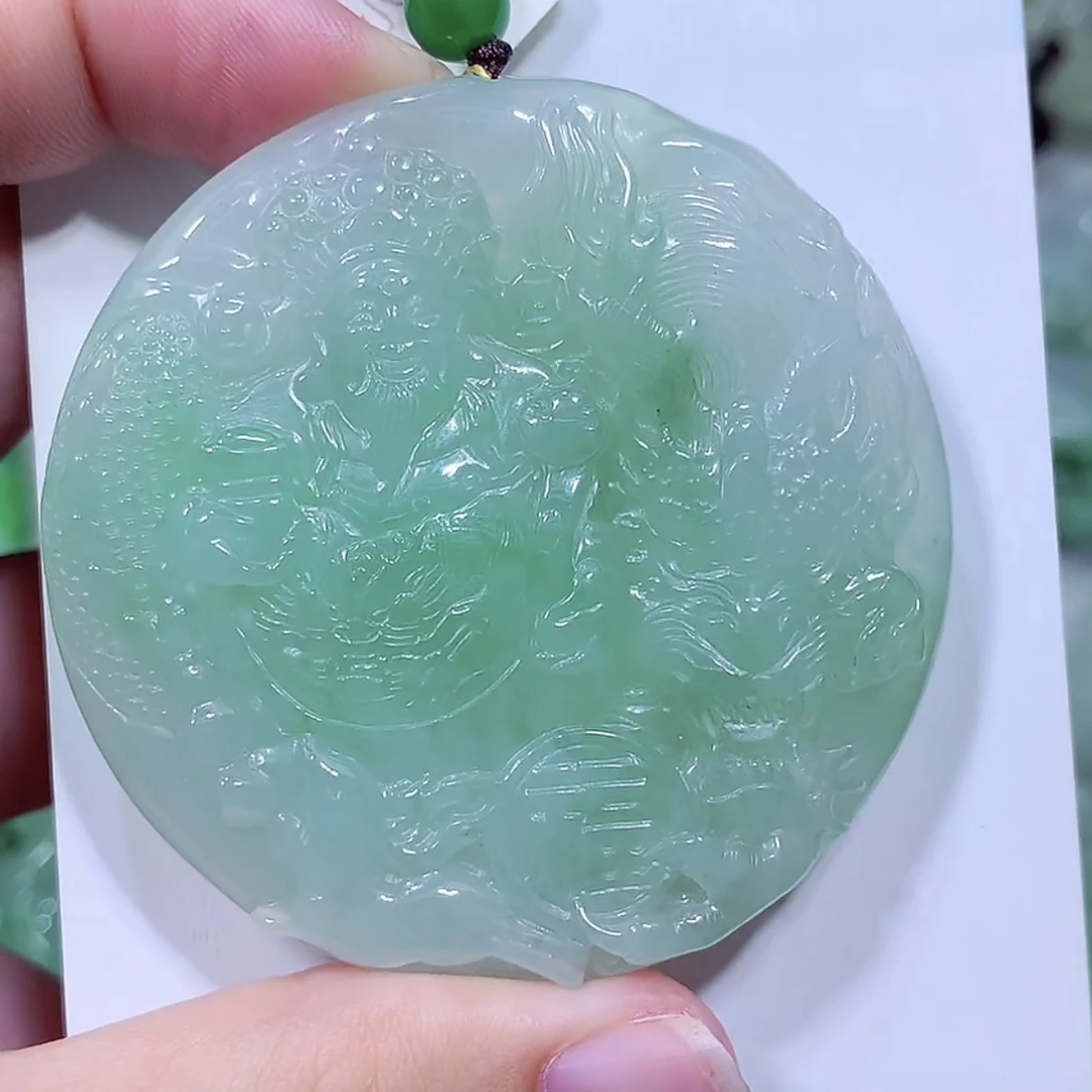 缅甸天然A货翡翠飘绿御龙财神吊坠