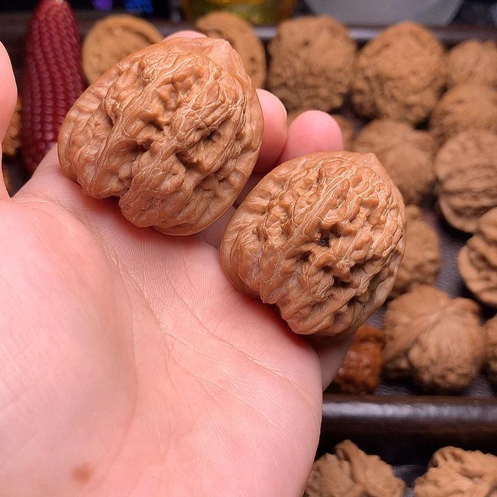 文玩核桃吊坠赤龙鸡心36尺练手对