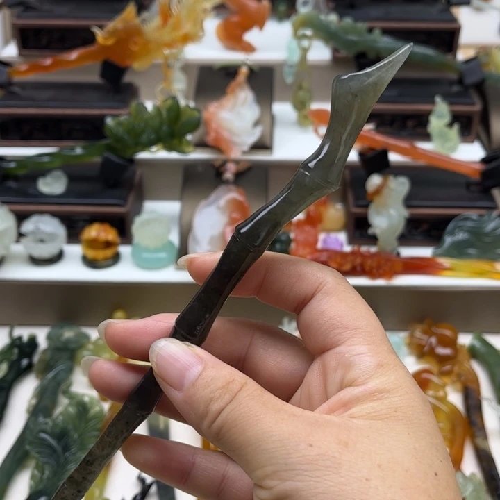 蛇纹石玉未镶嵌岫玉发簪